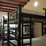 Tiki Hut Santa Marta Hostel
