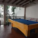 Tiki Hut Santa Marta Hostel
