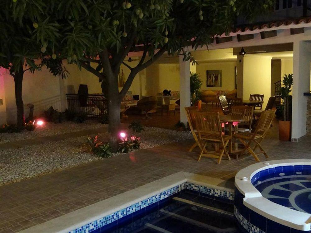 Tiki Hut Santa Marta Hostel Hostal Santa Marta (Magdalena)